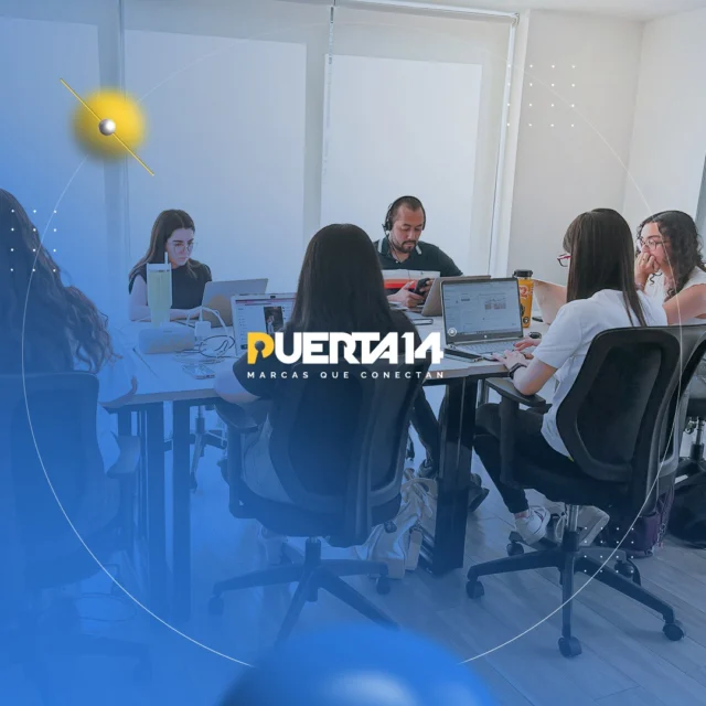 Nuestro equipo es el corazón de Puerta 14 💙📲 33 1174 3556
🌐 https://bit.ly/GeneralP14#mercadotecnia #tendencia #marca #campañas #sitioweb #paginaweb #Branding #EstrategiasMkt
#SocialMedia #Marketing #RedesSociales #Brandinginspiration #BusinessTips #Agencylife #AgenciadeMkt